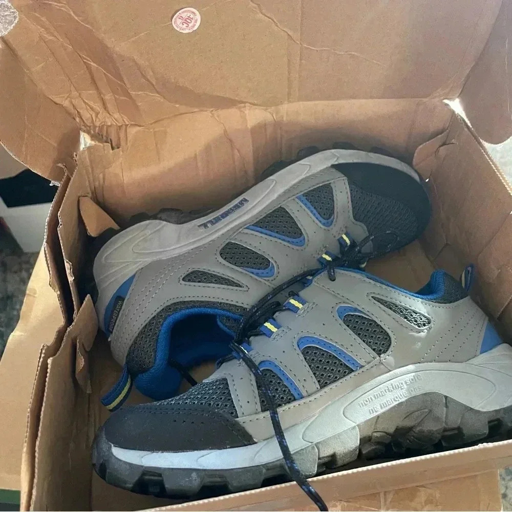 Merrell Kids Oakcreek NEW Charcoal Low Lace Waterproof Outdoor Shoe Boy Size 01M